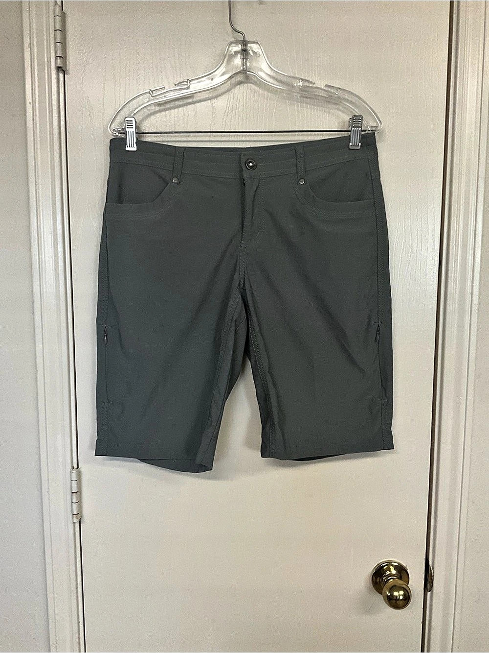 Kuhl Splash 11 Shorts Women Flat Front Shorts Gray Size 8